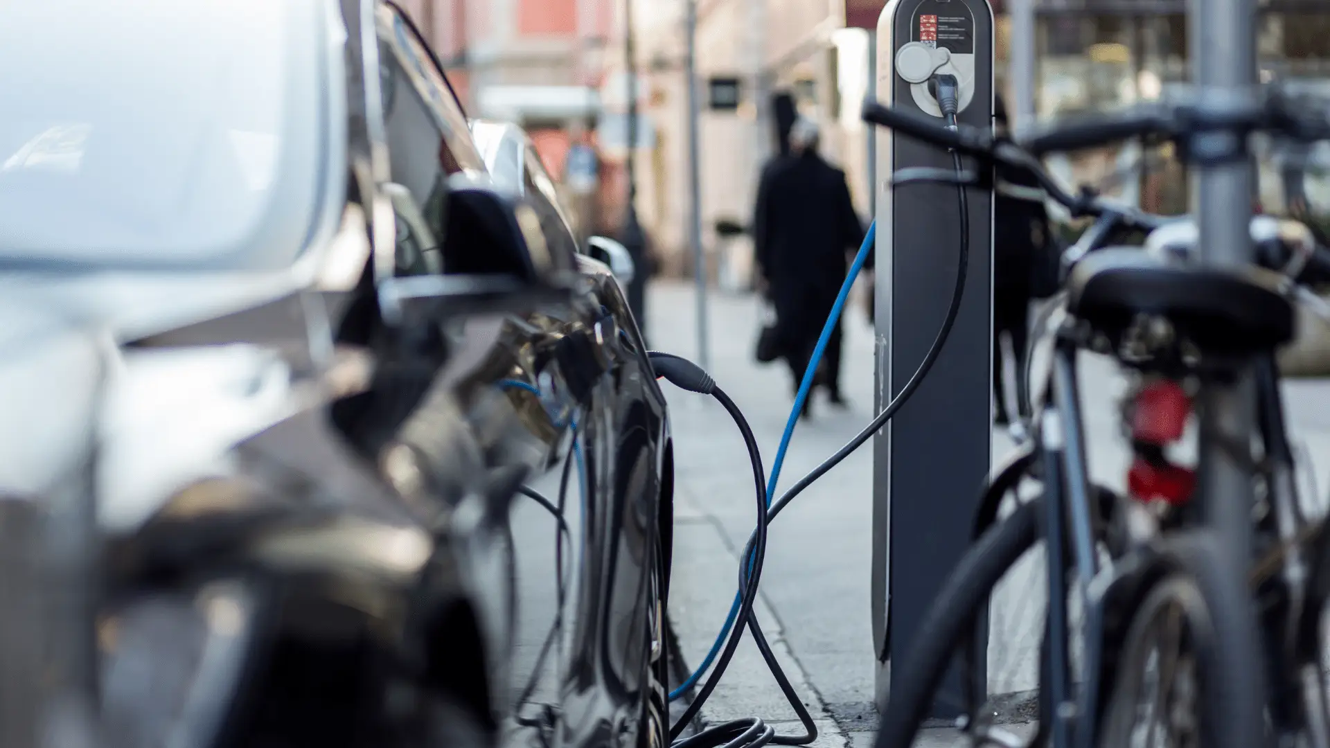 Voiture électrique en LLD ou LOA