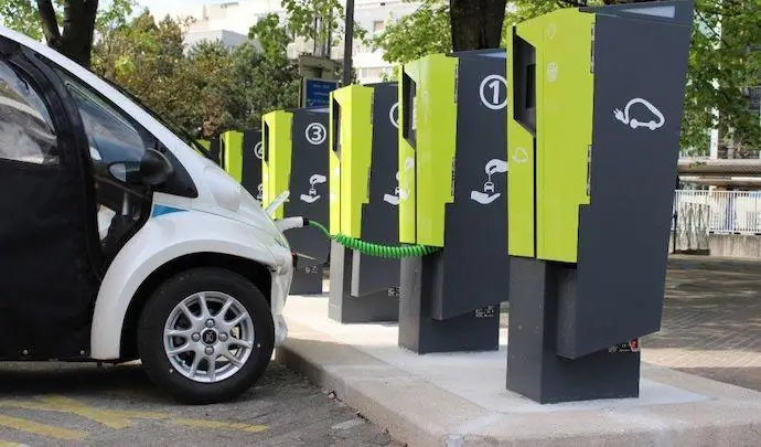 bornes de recharge voiture électrique bornes de recharge voiture électrique