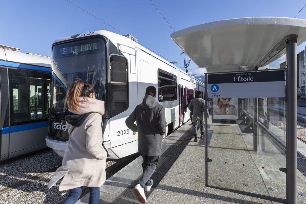 Transports en commun mobilité durable Grenoble