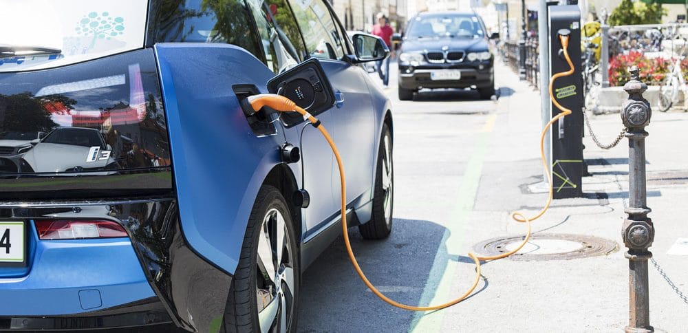 voitures électriques recharge