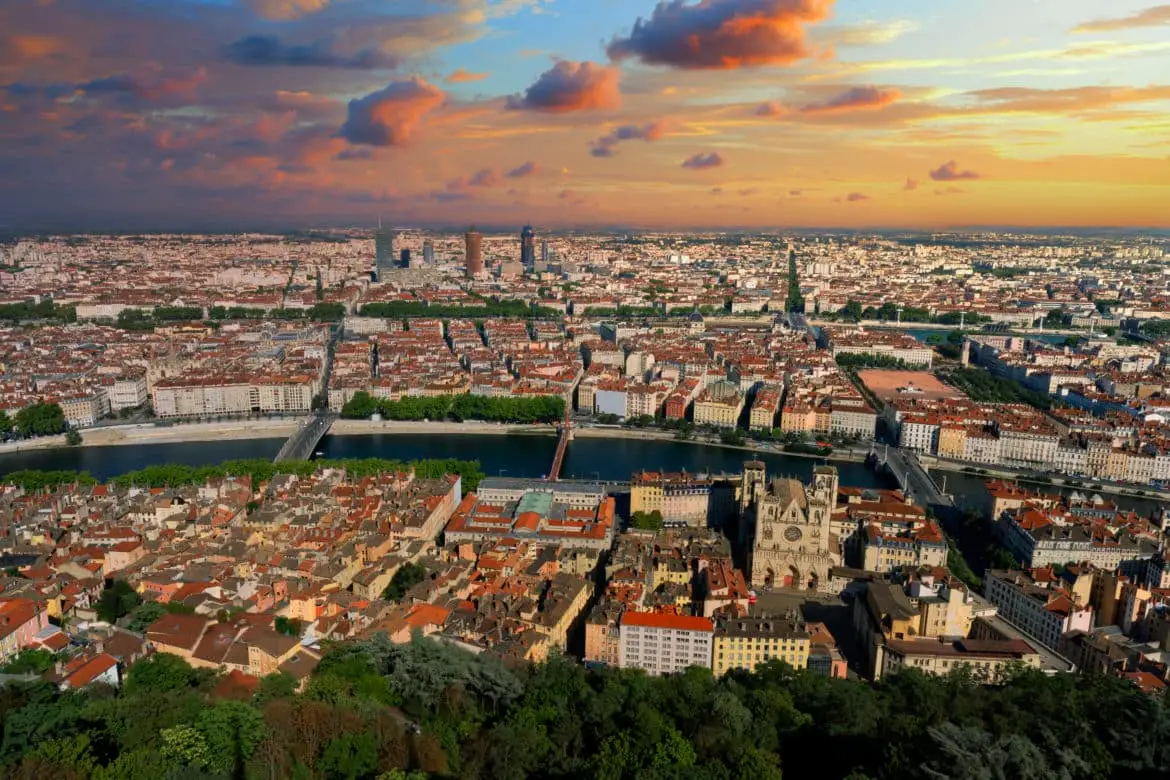 Villes intelligentes : Quelles solutions pour la ruralité ? Villes intelligentes : Quelles solutions pour la ruralité ?
