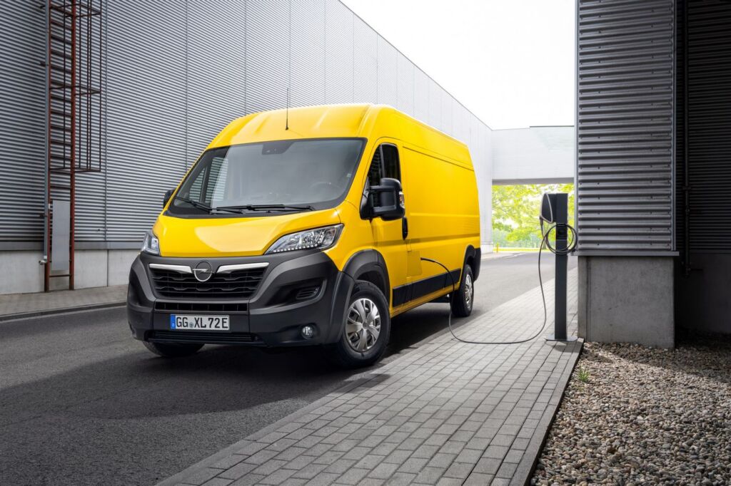 opel movano e 0005