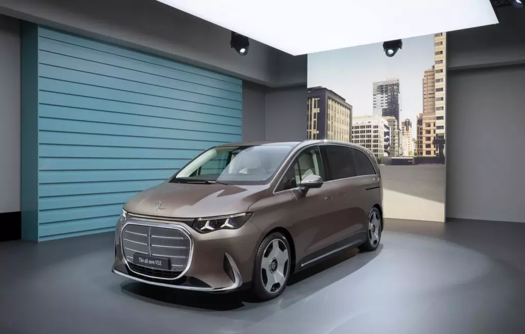 Mondial de l’Auto 2026 : 10 nouveaux modèles à suivre pour les flottes 7 1444x920 le mercedes vle le luxe de la classe s en plus grand